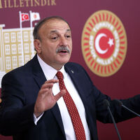 Oktay Vural'dan Bahçeli'ye destek imzası yok!