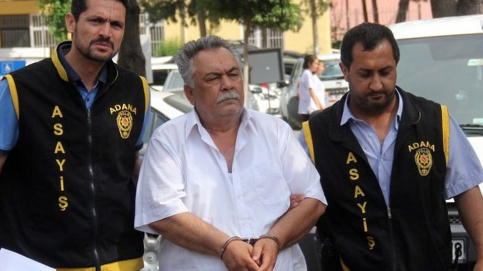 Durduramadılar! Dolandırıcıya ev hapsi verilince...