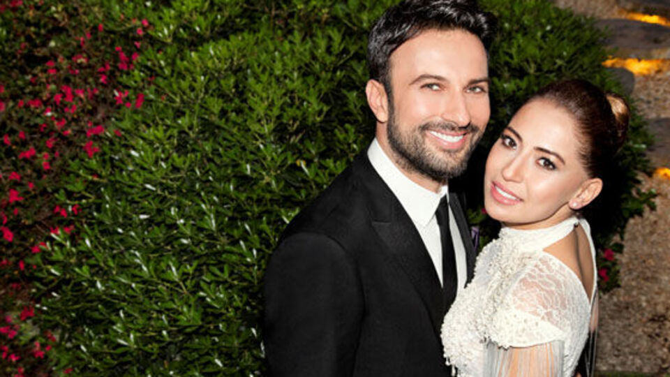 Tarkan'dan eşine büyük jest!
