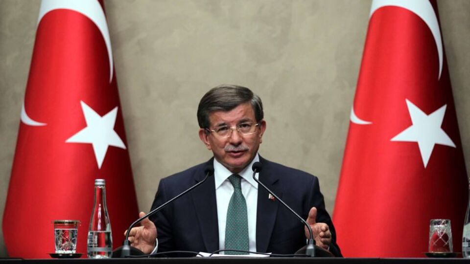 "Aday olmayacağım, AK Parti neferi olarak mücadelemi sürdüreceğim"