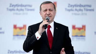 Davutoğlu'na teşekkür etti: Ben de bayrağı Sayın Gül'den almıştım