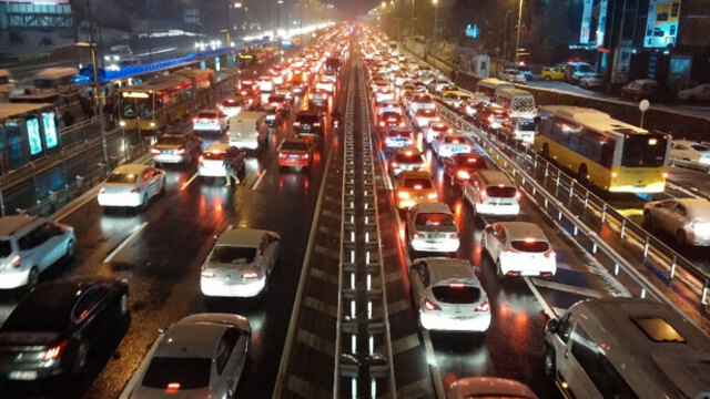 Bugün bu yollar kapalı!