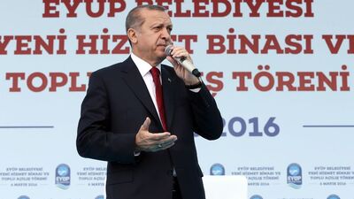 "Biz yolumuza gidiyoruz, sen de..."