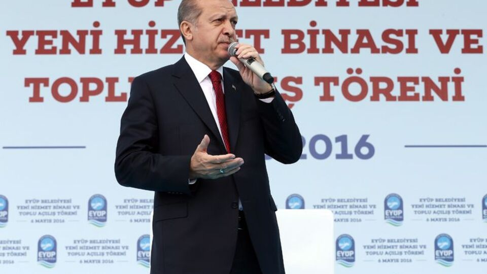 "Biz yolumuza gidiyoruz, sen de..."