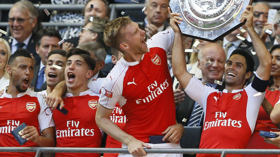 Arsenal'dan ayrılıyor!