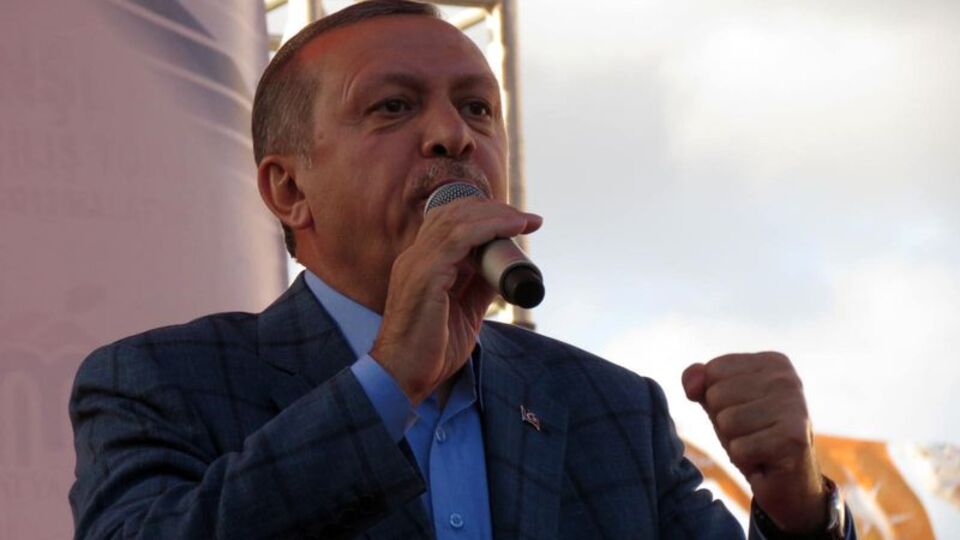 "Reis, beni Başbakan yapar mısın?"