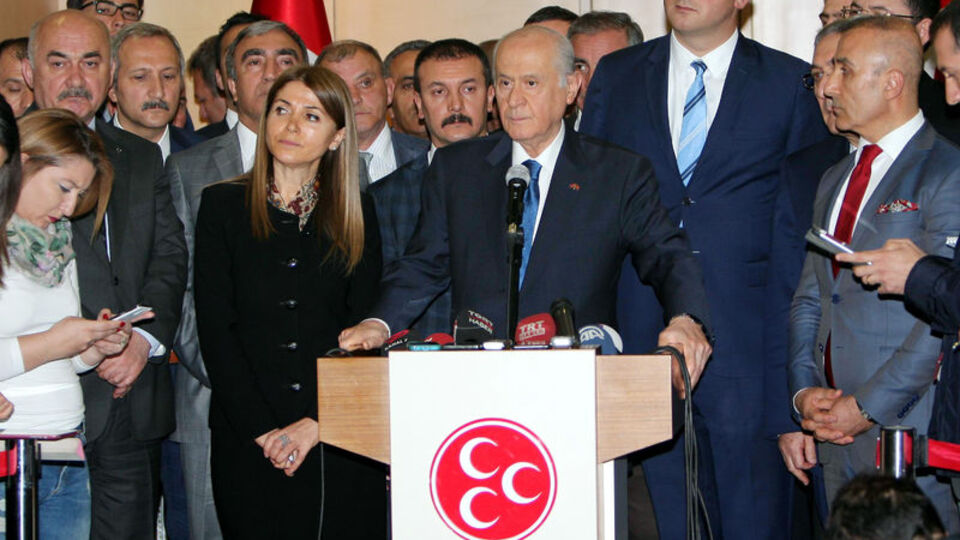 Bahçeli'den sert Davutoğlu açıklaması