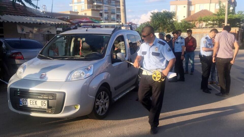 4 yaşındaki çocuk kamyonetin altında can verdi