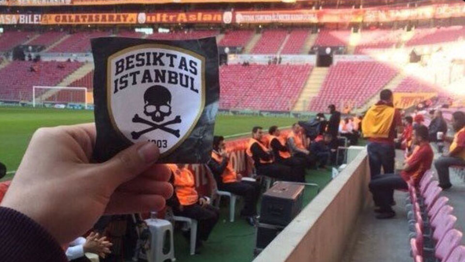 Beşiktaş taraftarı Arena'ya sızdı!
