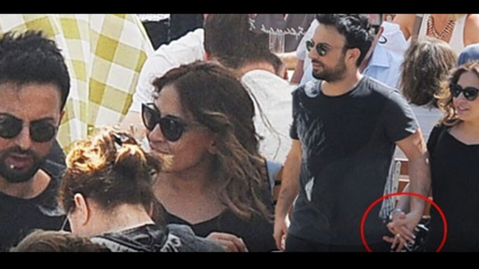 Tarkan ve eşi Pınar Dilek balayında