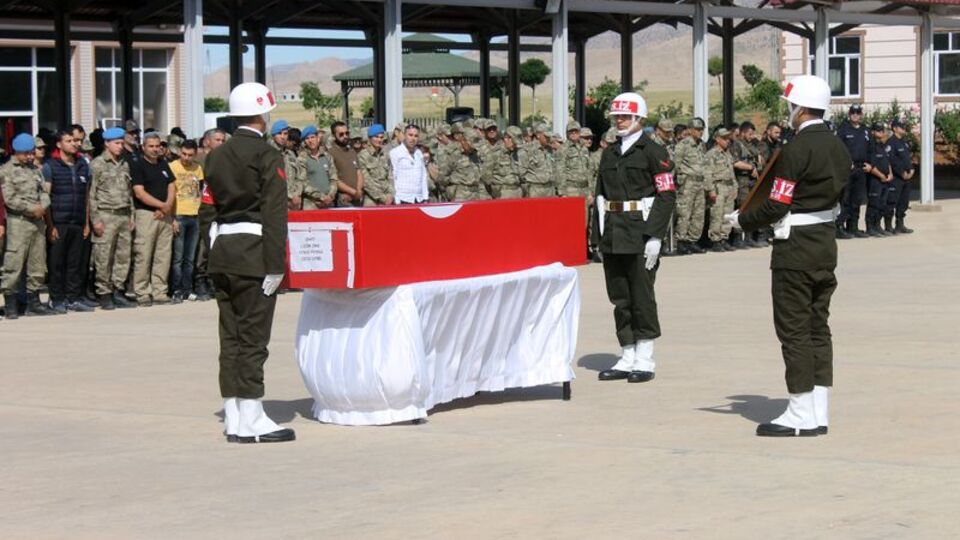Nusaybin şehidi törenle uğurlandı