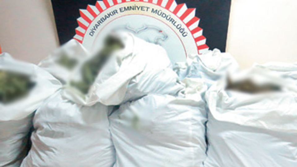O ilde 1 ayda toplam 1.2 ton esrar ele geçirildi