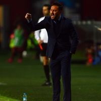 O soruya kızdı, yayını terk etti...