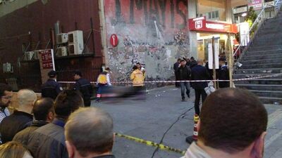 Ankara'da sokak ortasında dehşet! Polis memuru...