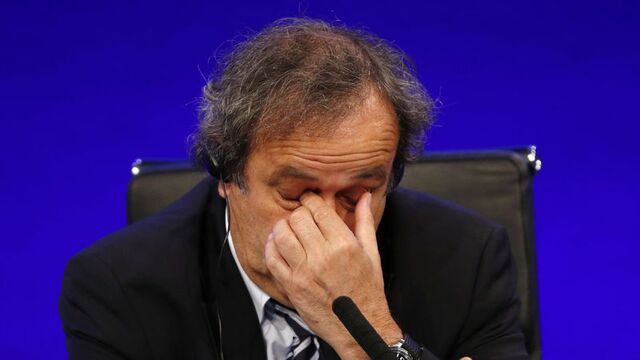 Platini'yle dalga geçtiler!