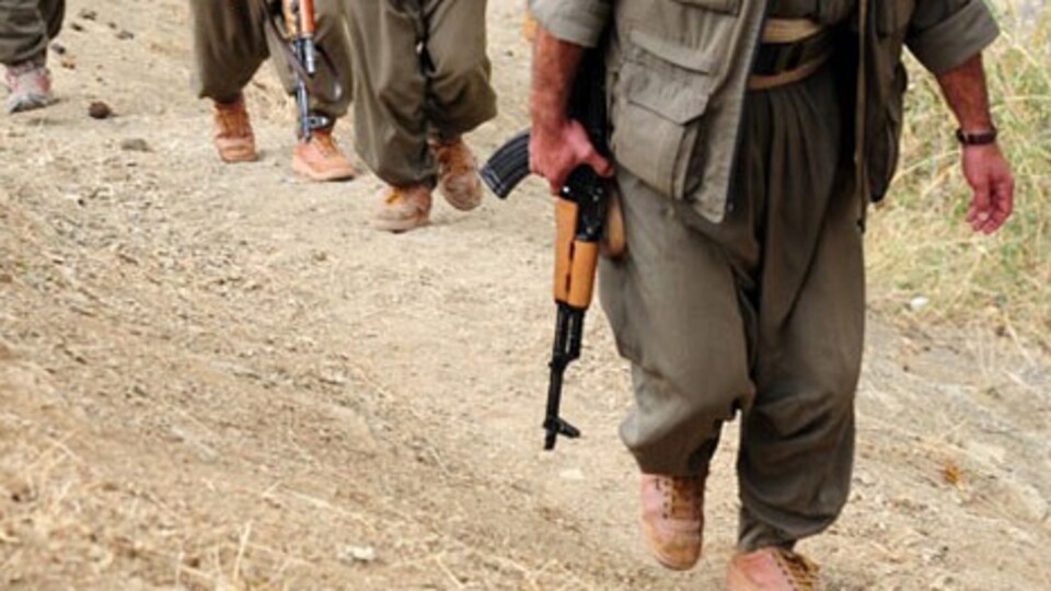 PKK'lı kahvede çay içerken yakalandı