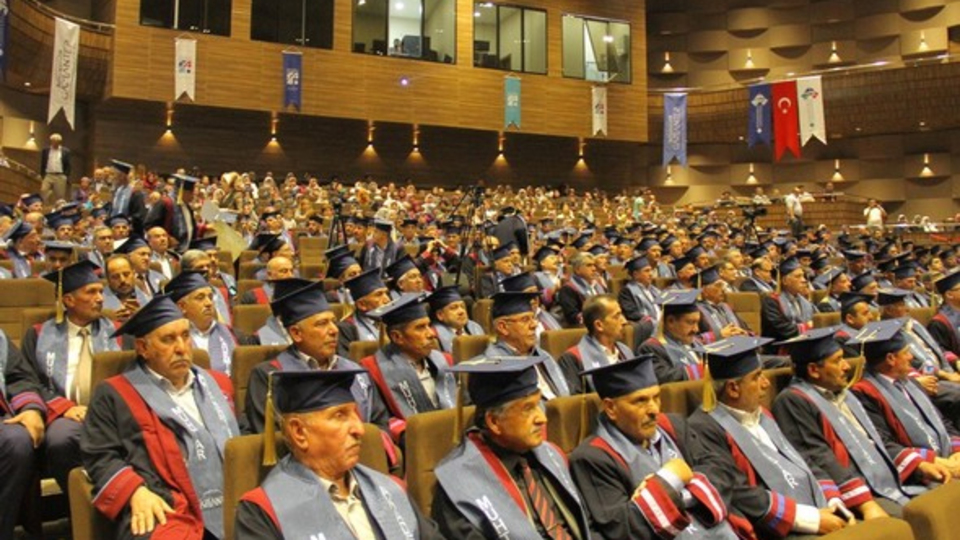 Muhtar Akademisi ilk mezunlarını verdi