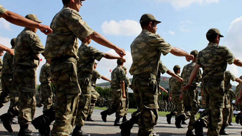 Türk ordusunda kadın general var mı? Milli Savunma Bakanı yanıt verdi!