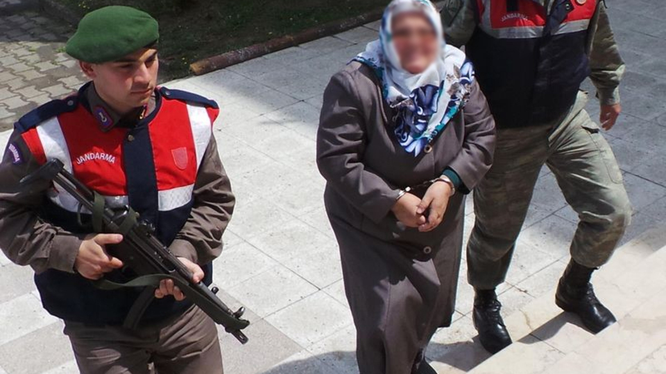 "Hep erkekler mi öldürecek? Bir de karı öldürsün"