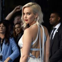 Vajinasına yumruk attı!