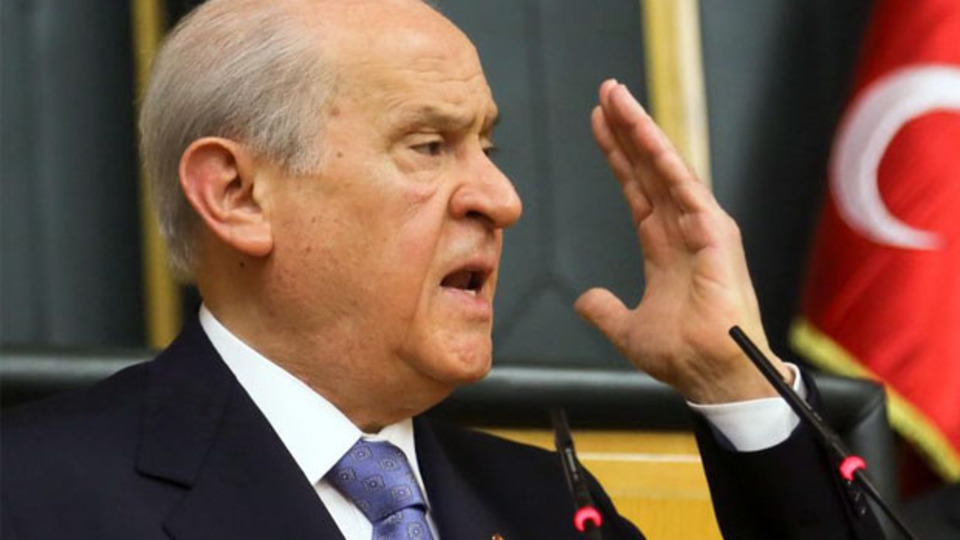 Bahçeli'den kurultay açıklaması