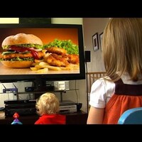 Reklam karşısında yemek yedirmeyin!