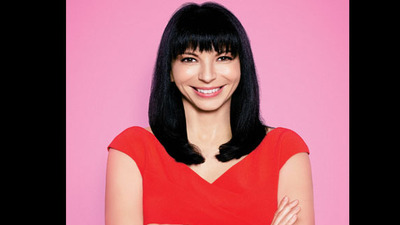 'Kirpiklere maskara sürerken masaya yemek koyan bir şirketiz'