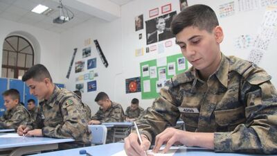 Ne kopya çekiyorlar, ne hırsızlık yapıyorlar!