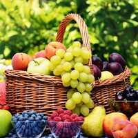 Yaz aylarında su oranı yüksek meyvelere dikkat!