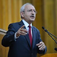 "Sen başkanlığı bizim bedenimizi çiğnemeden..."