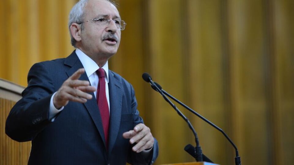 "Sen başkanlığı bizim bedenimizi çiğnemeden..."