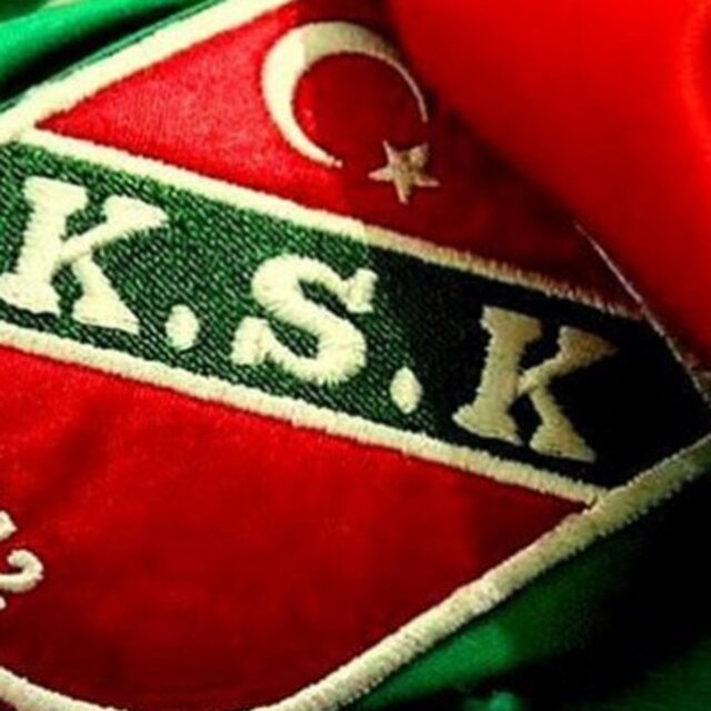Karşıyaka 3 milyon TL arıyor