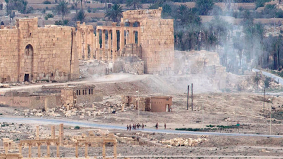 O ülke antik kent Palmira'da askeri üs kurdu