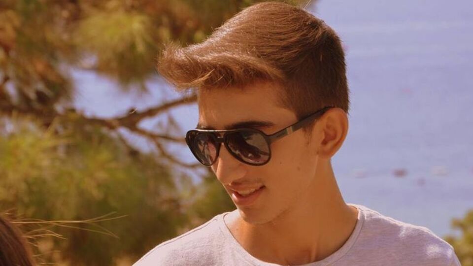 Liselilerin kız kavgası ölümle bitti! Defalarca bıçakladı