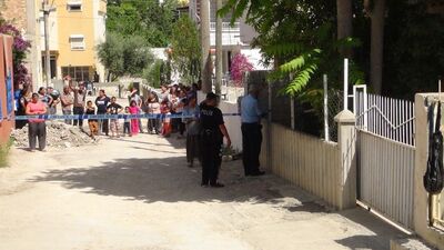 Annesinin başını kesti, poşete koydu