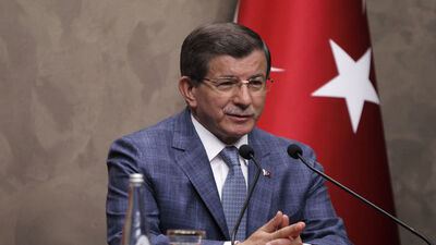Davutoğlu: Türkiye'nin geleceği için sizlere çok güveniyorum