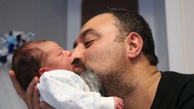 Babalık izninde çalışırken öldü