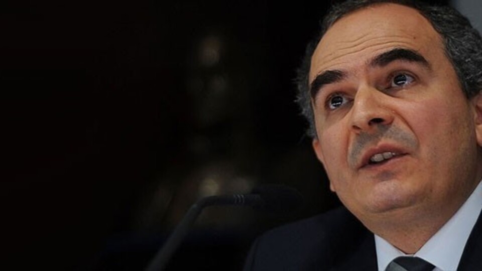 Yeni görevine resmen başladı