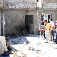 Canlı bombanın kendini patlattığı hücre evi böyle görüntülendi