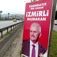 İzmir 70 yıl sonra ilk başbakanına böyle hazırlanıyor