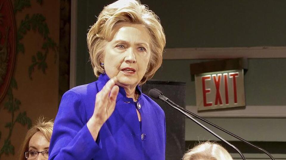 Clinton: Trump, başkan olacak niteliğe sahip değil