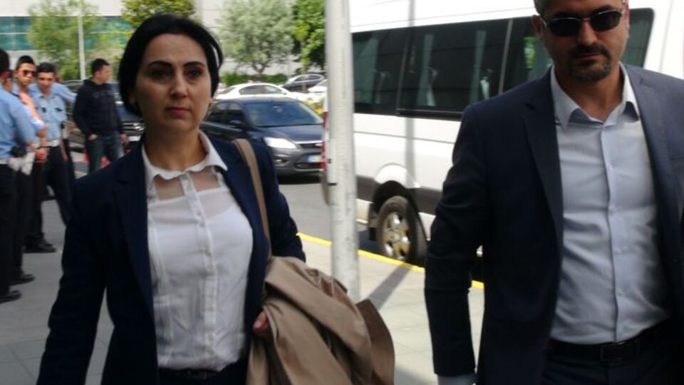 Figen Yüksekdağ Almanya'ya gitti