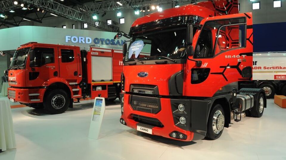 Ticari araçlar sergileniyor!