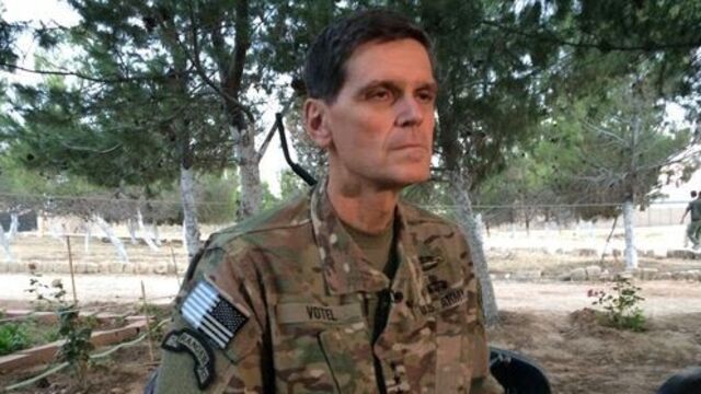 CENTCOM Komutanı'ndan Suriye'ye sürpriz ziyaret