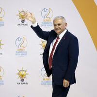 Davutoğlu'nun devrettiği o yetki Binali Yıldırım'a verilecek mi?