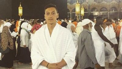 Mesut Özil, Umre'ye gitti!