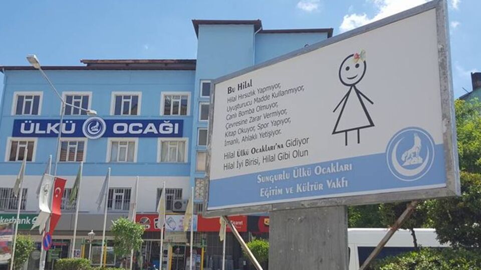 Ülkü Ocakları'ndan dikkat çeken afiş