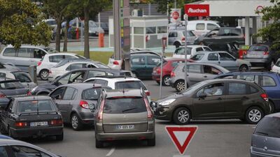 Kriz çıktı, yakıt kalmadı!