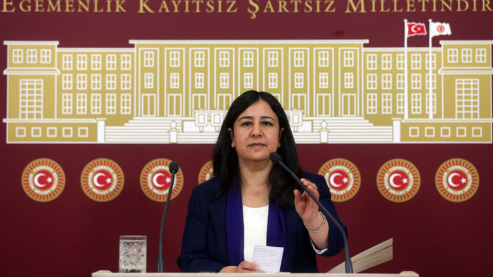 HDP'den dokunulmazlıkların kaldırılmasıyla ilgili imza kampanyası