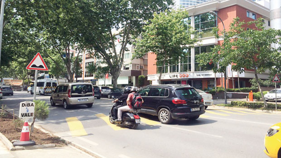 Bağdat Caddesi'ndeki 4 kasis de hızı kesmedi